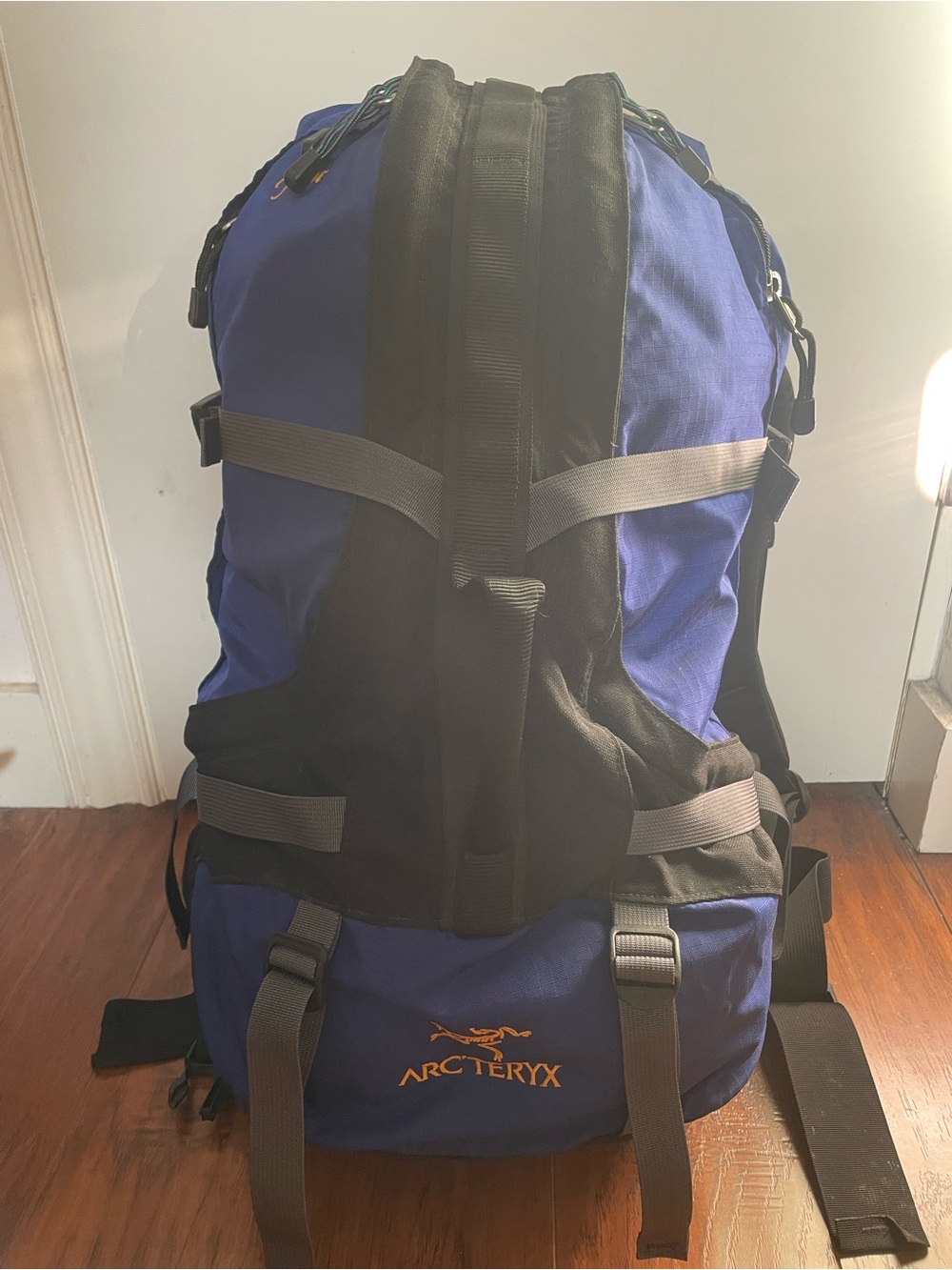 Arc'teryx Miura 40L Blue and Black Technical Backpack - Rugged Outdoor Pack